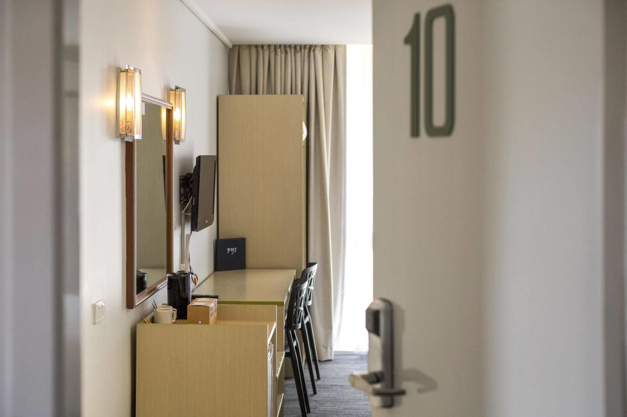 ไนท์แคป แอท คูลารู โฮเต็ล Hotel Coolaroo ภายนอก รูปภาพ