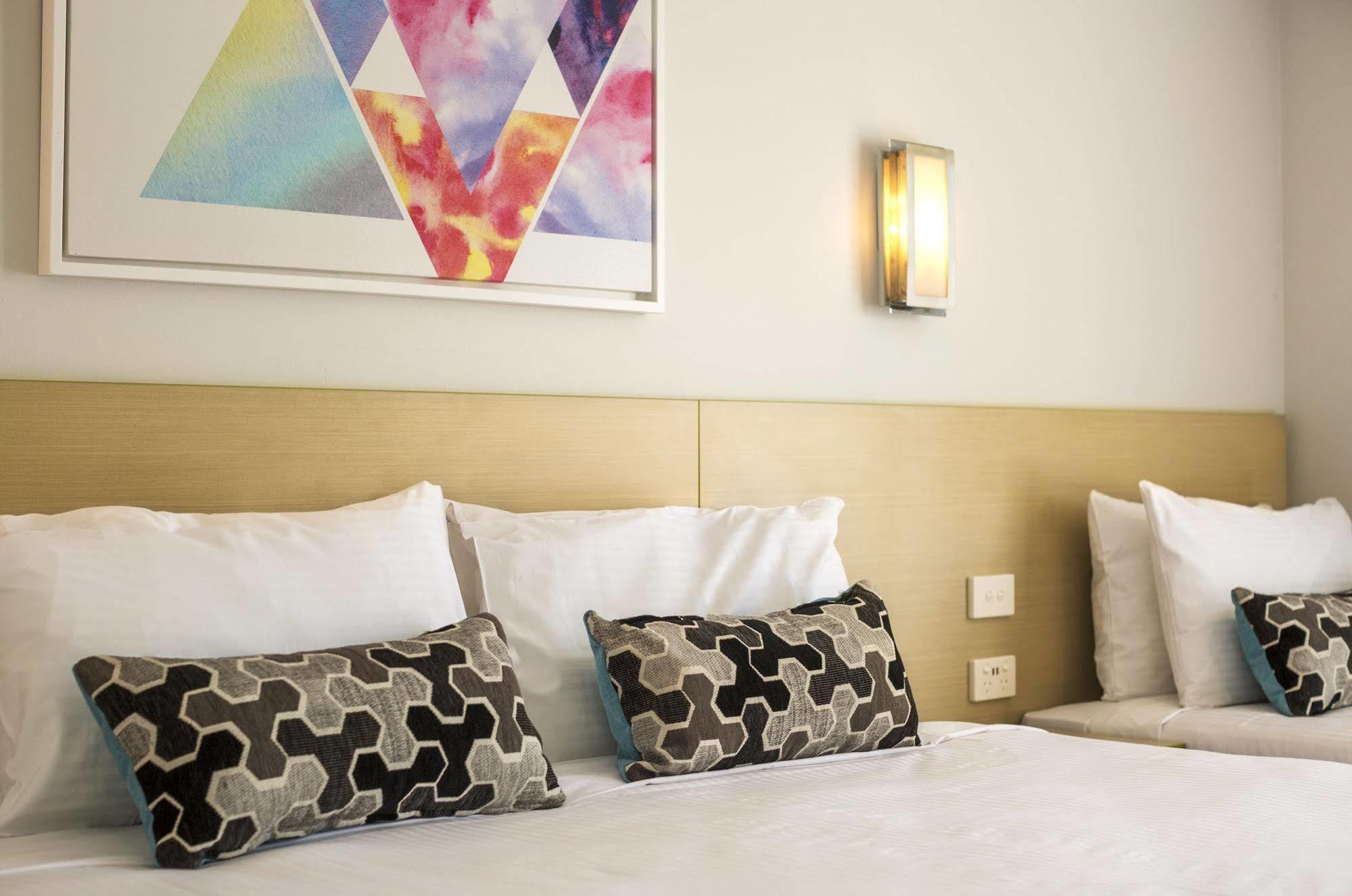 ไนท์แคป แอท คูลารู โฮเต็ล Hotel Coolaroo ภายนอก รูปภาพ