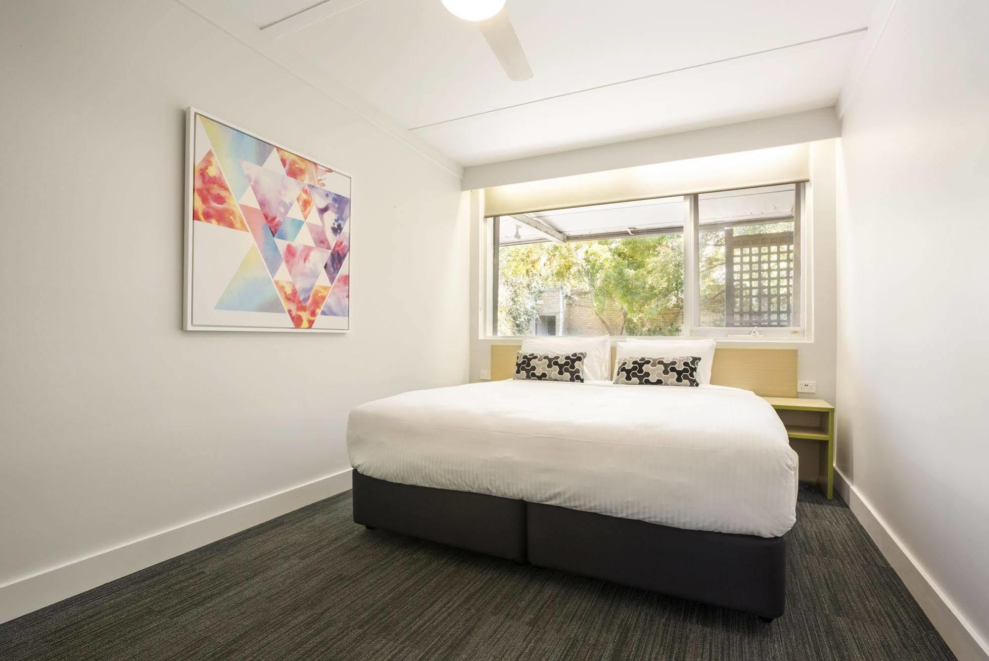 ไนท์แคป แอท คูลารู โฮเต็ล Hotel Coolaroo ภายนอก รูปภาพ